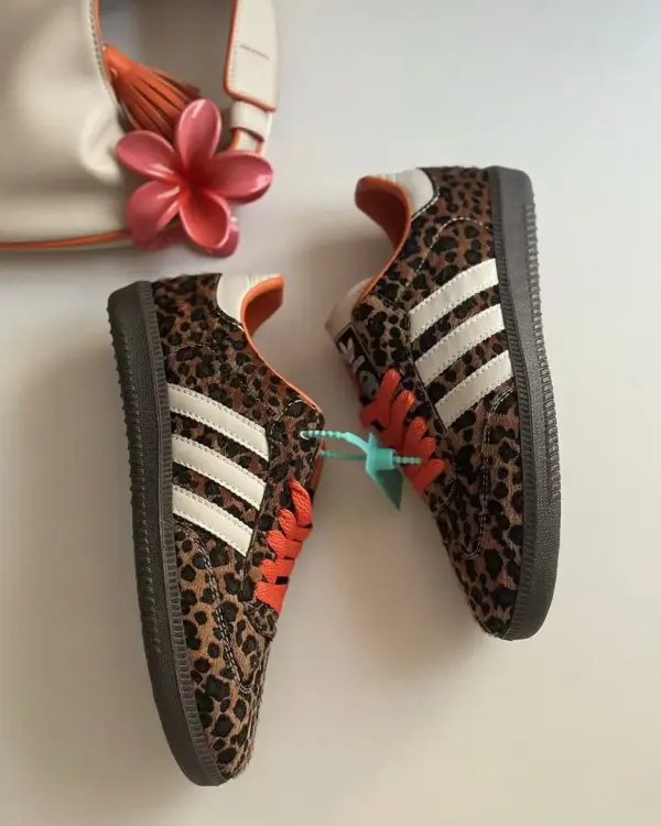 Samba Og W Leopar Kadın Spor Ayakkabı